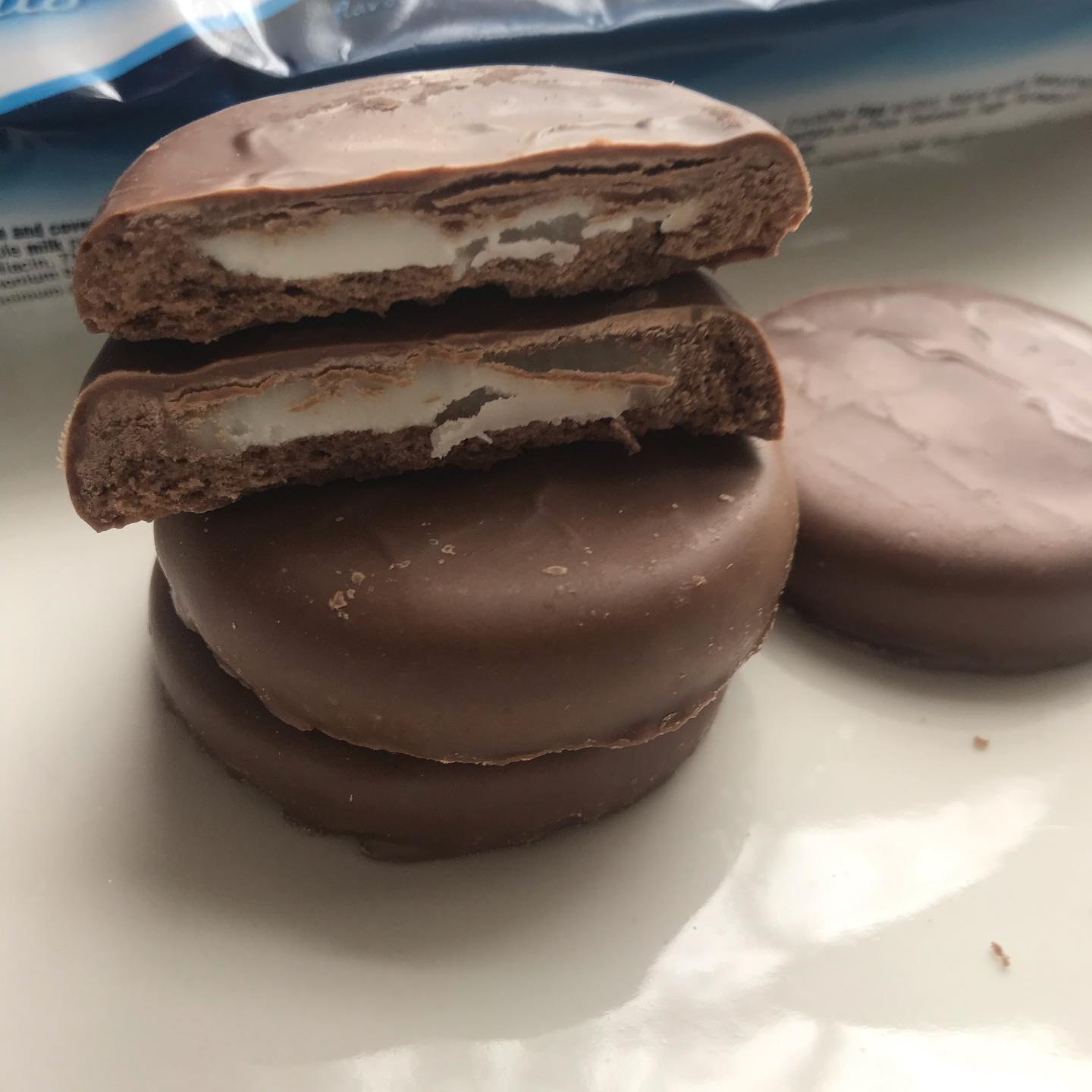 Bounty - Secret Centre Biscuit