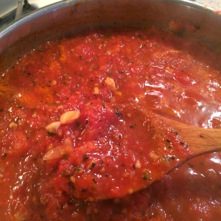 Rhodes - Spaghetti In Tomato Sauce 410g [ BB 08 / 12 /2027