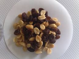 Simba - Peanuts & Raisins Salted 36g Bag